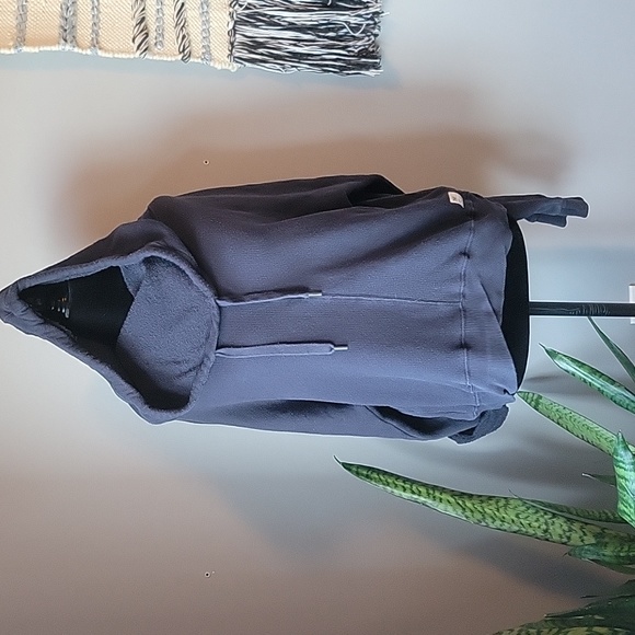 Aritzia CLIFTON TNA Cowl Neck Hoodie - Picture 2 of 10